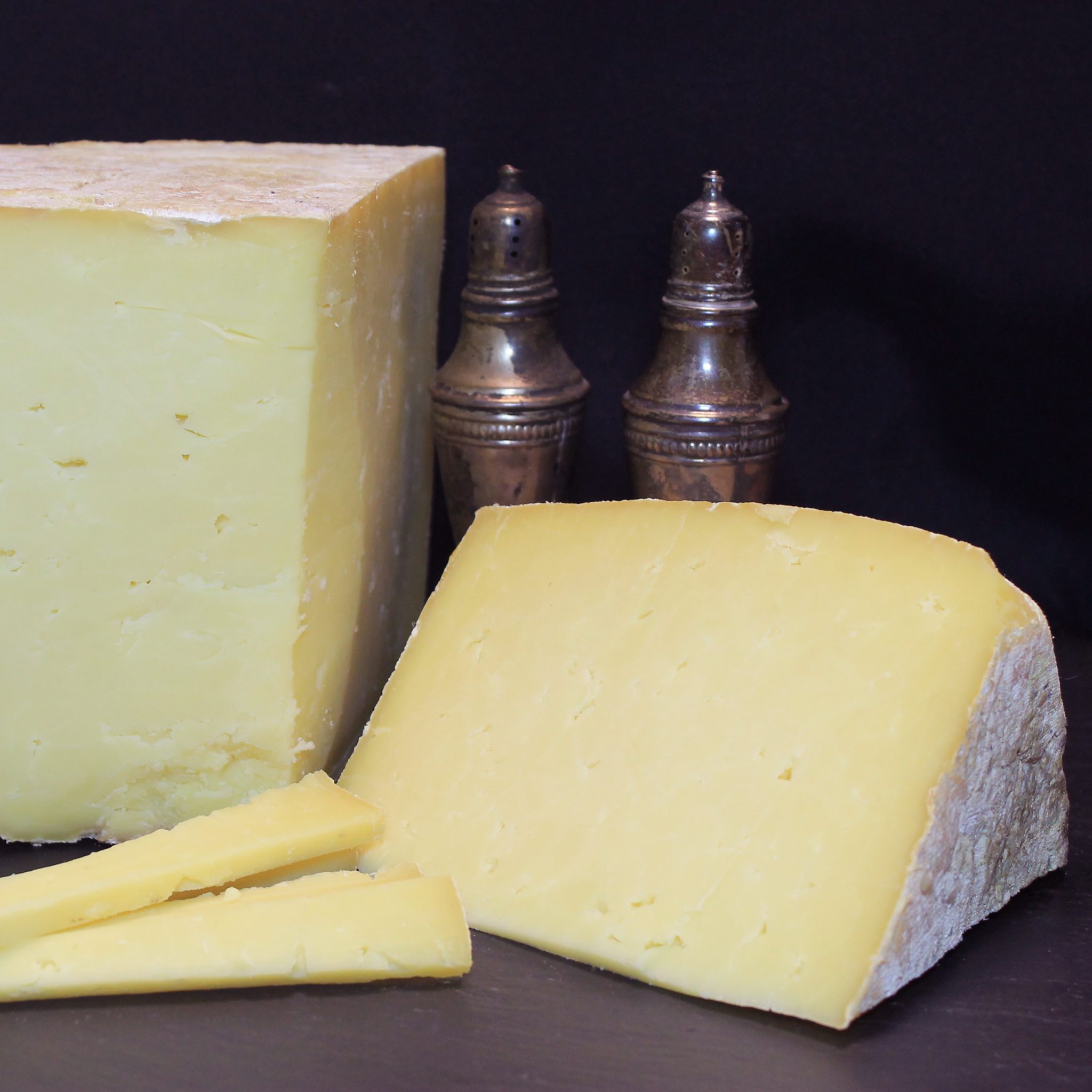 Clothbound Cheddar | Grafton Village Cheese